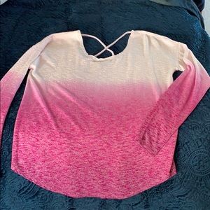 Arizona size medium Junior top